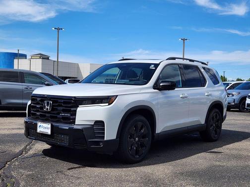 Platinum White Pearl 2026 Honda Pilot Black Edition
