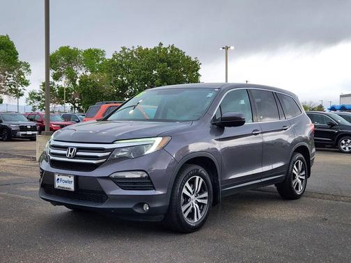 Modern Steel Metallic 2018 Honda Pilot EX