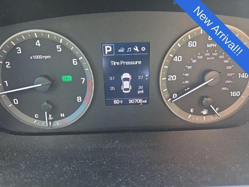 2017 Hyundai SONATA SE