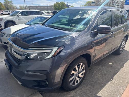 Modern Steel Metallic 2019 Honda Pilot EX-L