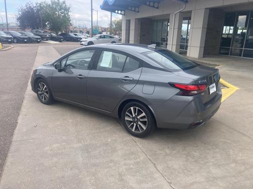 2021 Nissan Versa 1.6 SV