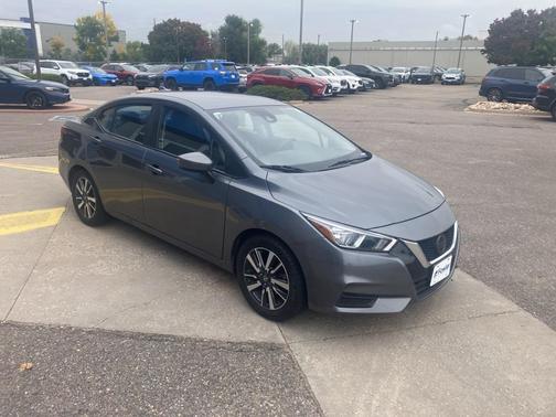 2021 Nissan Versa 1.6 SV