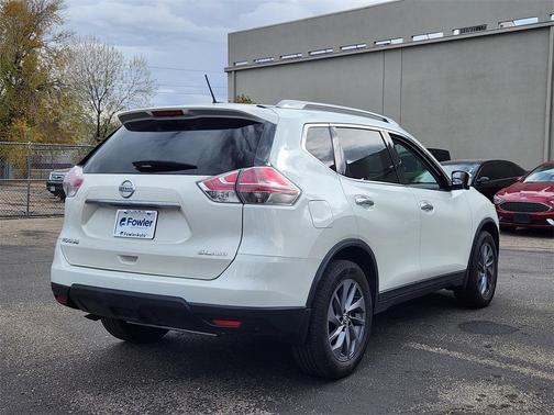 2016 Nissan Rogue SL