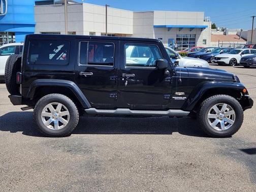 2012 Jeep Wrangler Unlimited Sahara