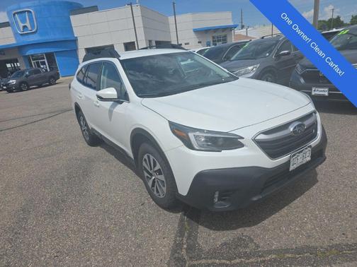 Crystal White Pearl 2020 Subaru Outback Premium