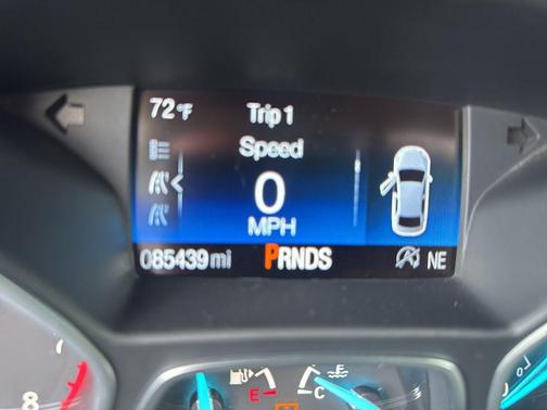 INGOT SILVER METALLIC 2018 Ford Escape SE