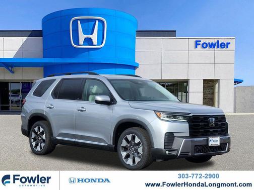 Solar Silver Metallic 2026 Honda Pilot Touring 8-Passenger