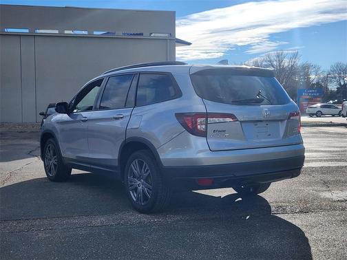 2022 Honda Pilot AWD Sport