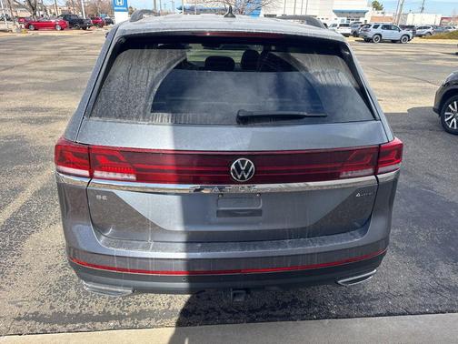 2025 Volkswagen Atlas 2.0T SE w/Technology 4MOTION