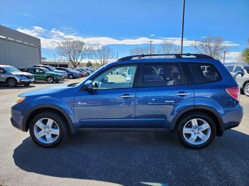 Newport Blue Pearl 2010 Subaru Forester 2.5 X Premium