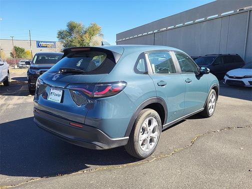 2025 Honda HR-V LX