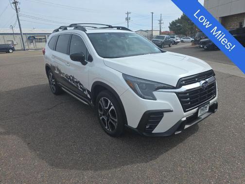 Crystal White Pearl 2024 Subaru Ascent Limited 8-Passenger