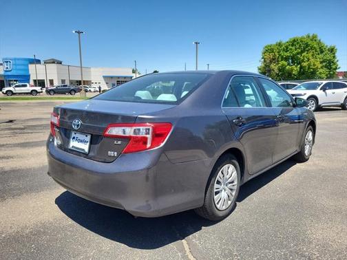 2013 Toyota Camry Hybrid XLE