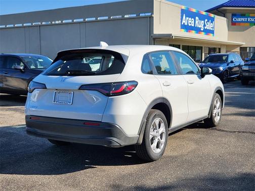 2025 Honda HR-V LX