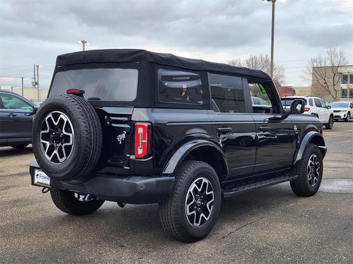 2022 Ford Bronco Outer Banks