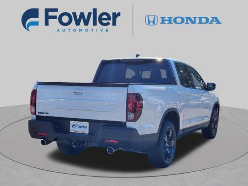 Platinum White Pearl 2026 Honda Ridgeline Black