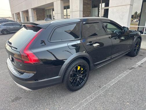 Black 2020 Volvo V90 Cross Country T6 AWD