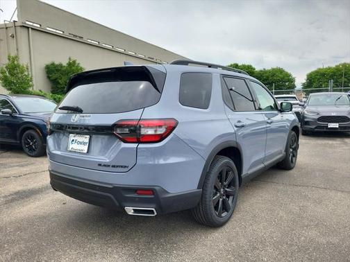 2025 Honda Pilot Black Edition