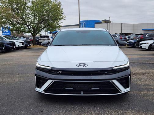 Atlas White 2025 Hyundai ELANTRA N Base