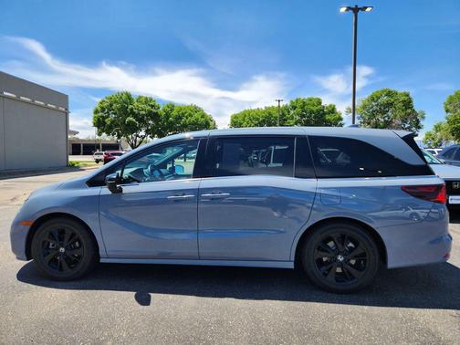 Gray Pearl 2023 Honda Odyssey Sport