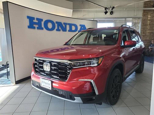2025 Honda Pilot Touring 8-Passenger