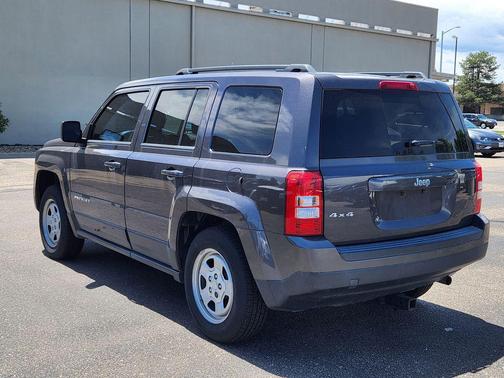 Granite Crystal Metallic Clearcoat 2015 Jeep Patriot Sport