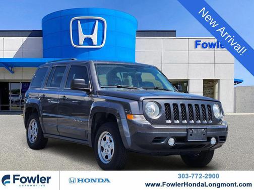 Granite Crystal Metallic Clearcoat 2015 Jeep Patriot Sport