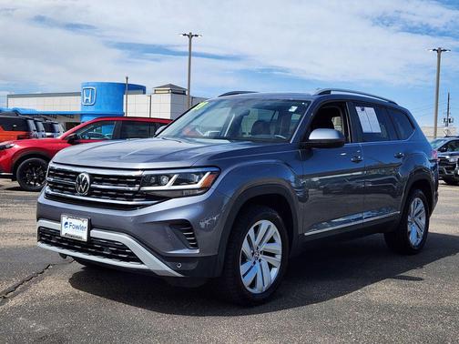 Platinum Gray Metallic 2021 Volkswagen Atlas 3.6L SEL