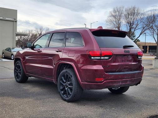 2021 Jeep Grand Cherokee Laredo