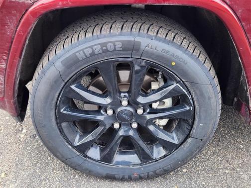 2021 Jeep Grand Cherokee Laredo