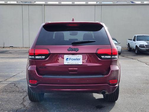 2021 Jeep Grand Cherokee Laredo