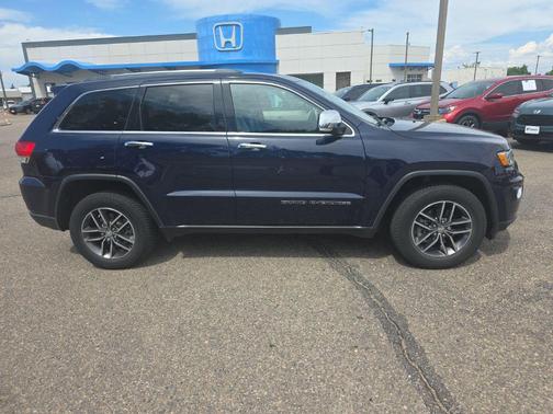 True Blue Pearlcoat 2018 Jeep Grand Cherokee Limited