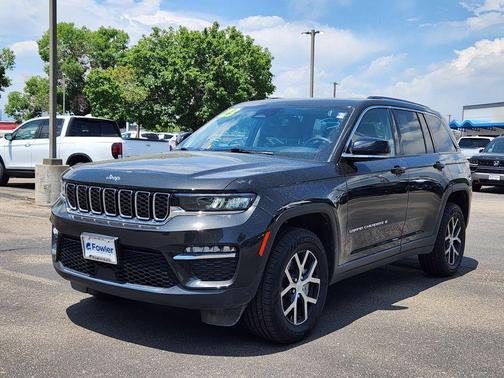 Rocky Mountain Pearlcoat 2023 Jeep Grand Cherokee Limited