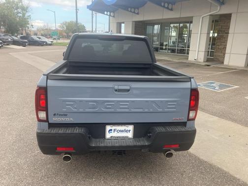 2025 Honda Ridgeline Sport