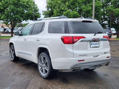 White Frost Tricoat 2019 GMC Acadia Denali