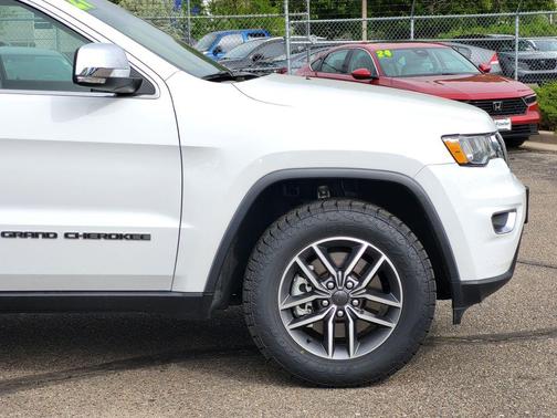 Bright White Clearcoat 2021 Jeep Grand Cherokee Limited