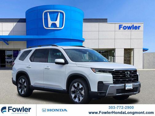Platinum White Pearl 2026 Honda Pilot Touring 8-Passenger