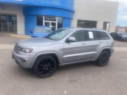 2018 Jeep Grand Cherokee Altitude