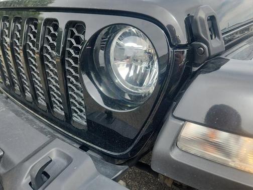 2023 Jeep Gladiator Sport S