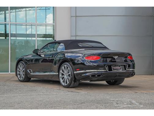 2022 Bentley Continental GT V8