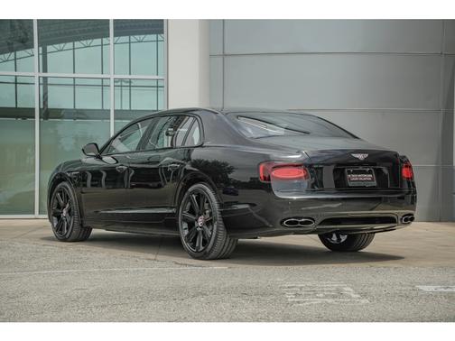 2018 Bentley Flying Spur S V8 Black Edition