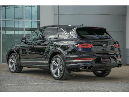 2022 Bentley Bentayga V8