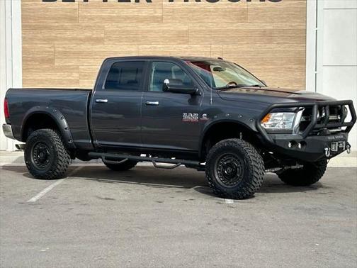 2017 RAM 3500 SLT Crew Cab 4x4 6'4' Box