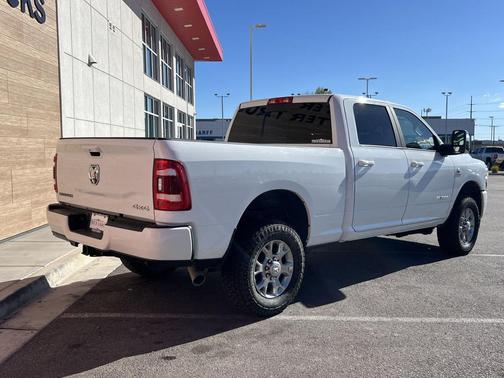 2024 RAM 2500 Laramie Crew Cab 4x4 6'4' Box