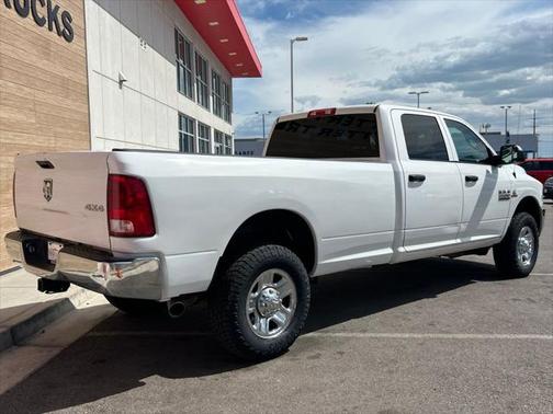 2018 RAM 2500 Tradesman Crew Cab 4x4 8' Box
