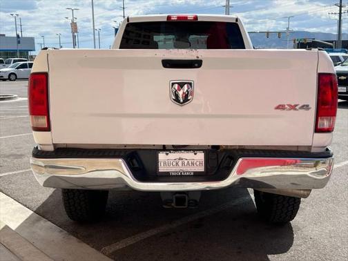 2018 RAM 2500 Tradesman Crew Cab 4x4 8' Box