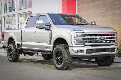 2023 Ford F-350 Platinum