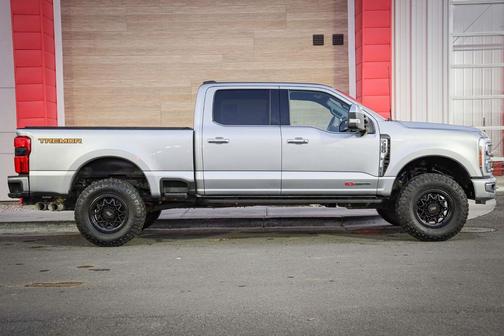 2023 Ford F-350 Platinum