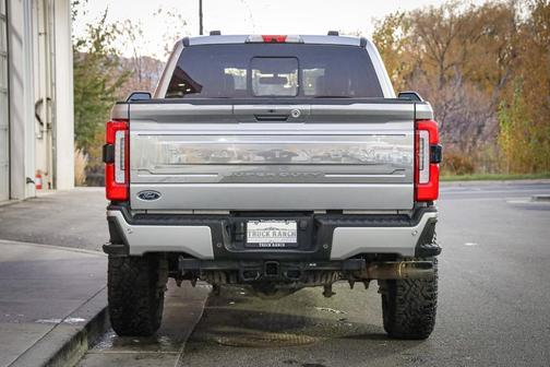 2023 Ford F-350 Platinum