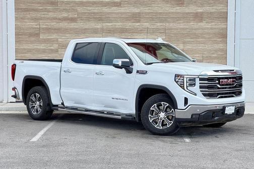 Summit White 2023 GMC Sierra 1500 SLT